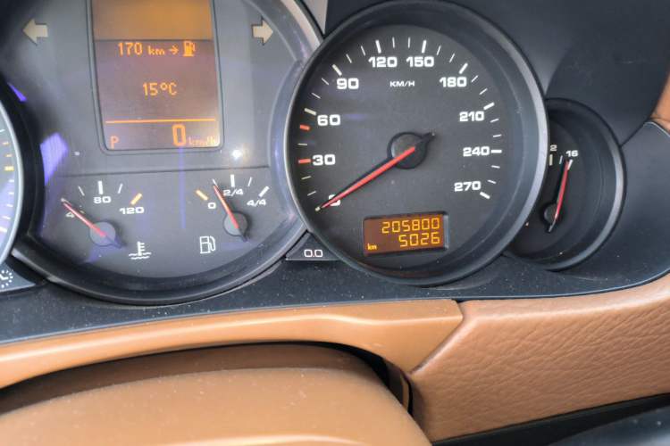 Used Porsche Cayenne 2007 Cayenne 3.6L Odometer Close Up
