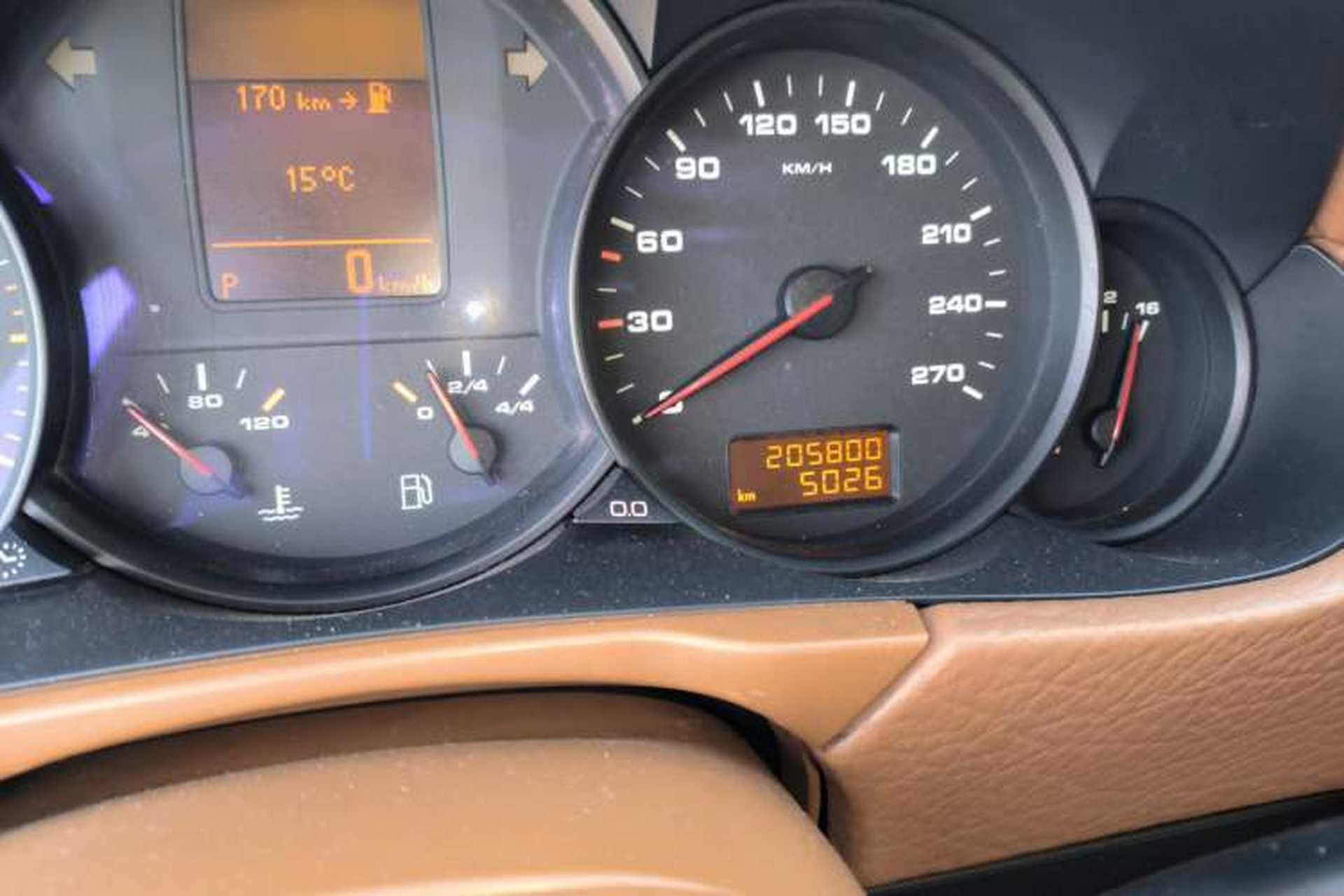 Used Porsche Cayenne 2007 Cayenne 3.6L Odometer Close Up