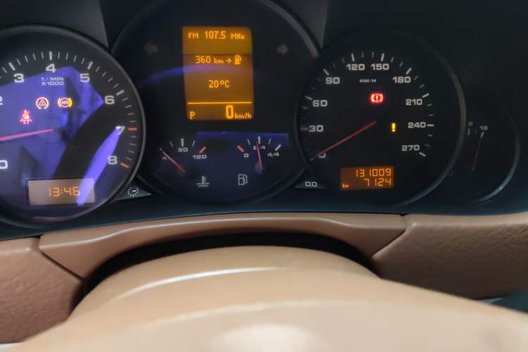 Used Porsche Cayenne 2007 Cayenne 3.6L Odometer Close Up