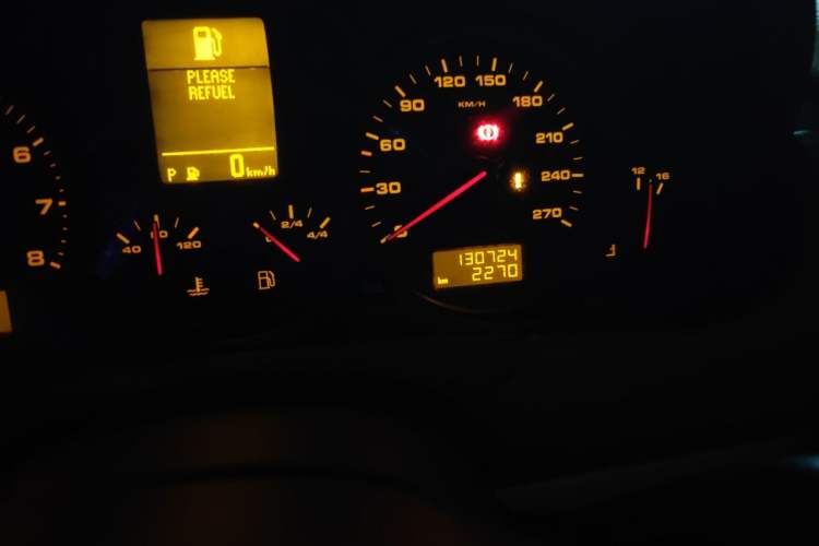 Used Porsche Cayenne 2007 Cayenne 3.6L Odometer Close Up