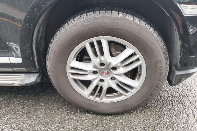 Used Porsche Cayenne 2007 Cayenne 3.6L Right Front Wheel Hub