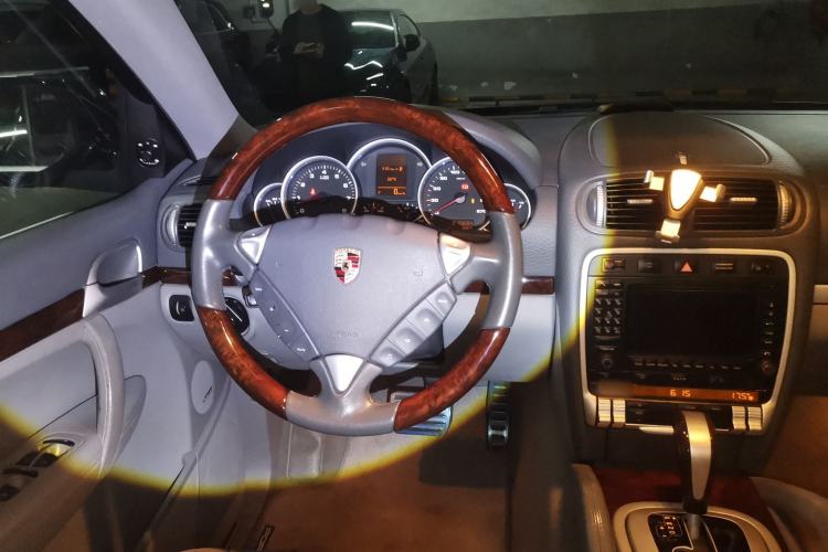 Used Porsche Cayenne 2007 Cayenne S 4.8L Steering Wheel