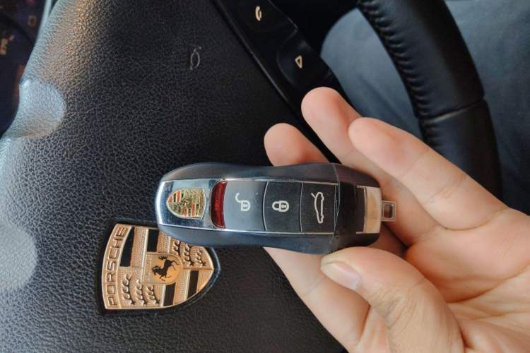 Used Porsche Cayenne 2007 Cayenne 3.6L Vehicle Key