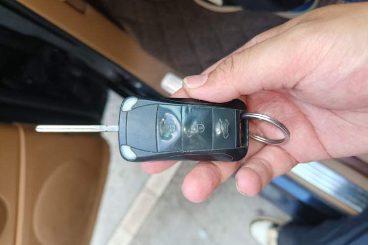 Used Porsche Cayenne 2007 Cayenne S 4.8L Vehicle Key