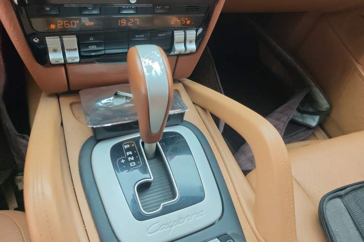Used Porsche Cayenne 2007 Cayenne 3.6L Gear Lever