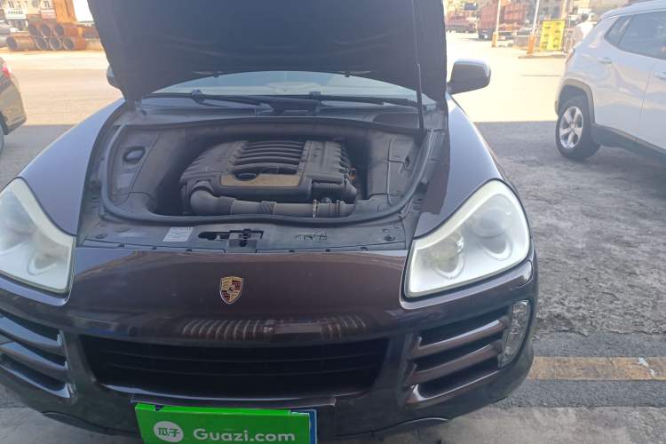Used Porsche Cayenne 2007 Cayenne 3.6L Engine Bay Left