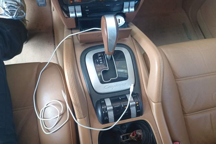 Used Porsche Cayenne 2007 Cayenne 3.6L Gear Lever