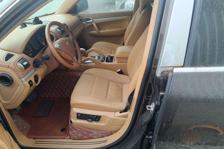Used Porsche Cayenne 2007 Cayenne 3.6L Left Front Seat