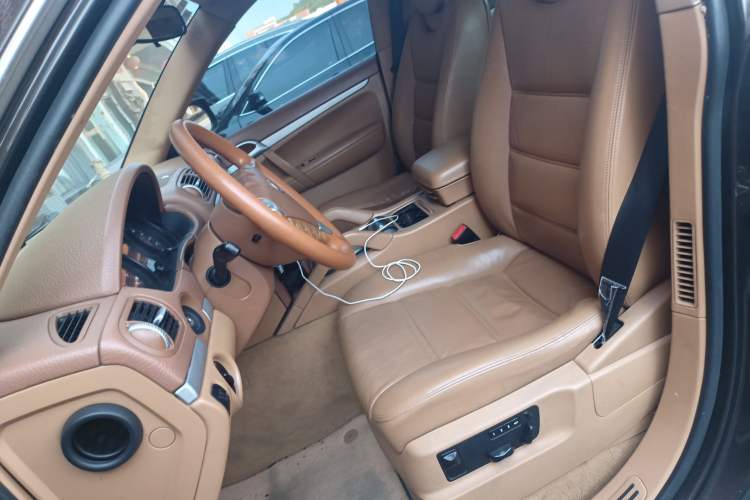 Used Porsche Cayenne 2007 Cayenne 3.6L Left Front Seat