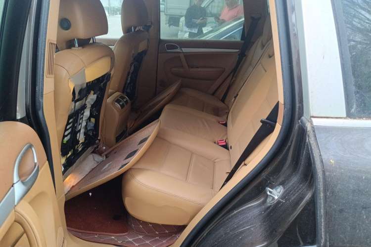 Used Porsche Cayenne 2007 Cayenne 3.6L Left Rear Seat