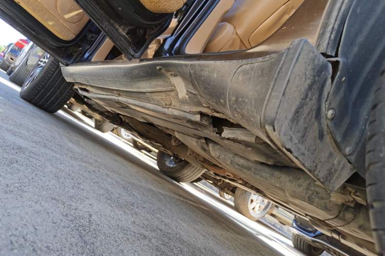 Used Porsche Cayenne 2007 Cayenne 3.6L Left Side Sill