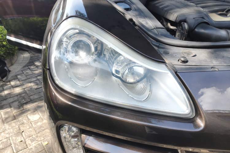 Used Porsche Cayenne 2007 Cayenne 3.6L Right Front Headlight