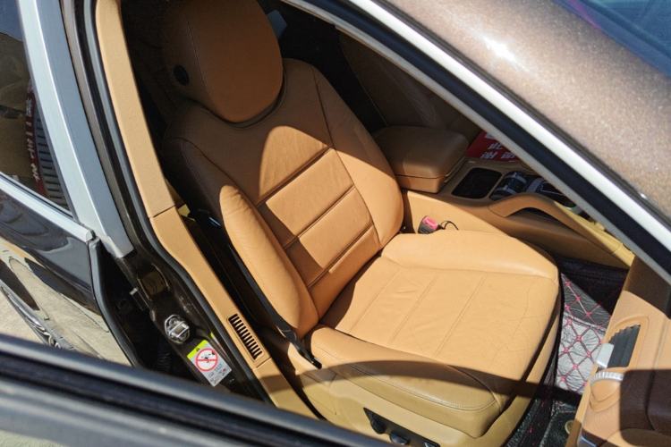 Used Porsche Cayenne 2007 Cayenne 3.6L Right Front Seat
