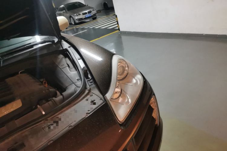 Used Porsche Cayenne 2007 Cayenne 3.6L Engine Bay Left