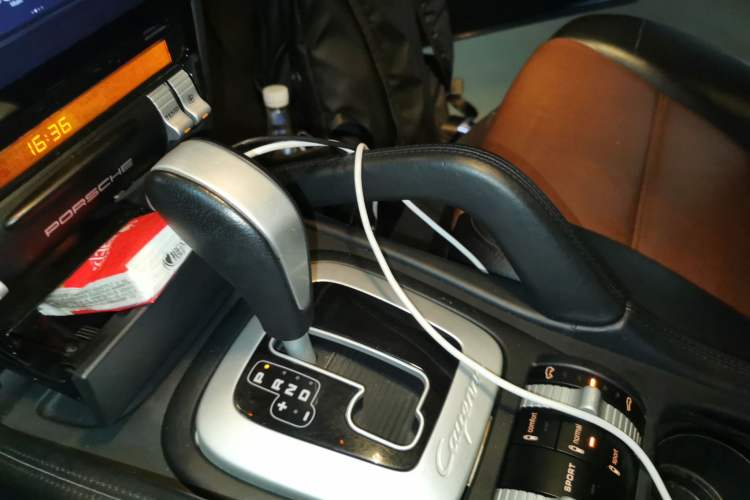 Used Porsche Cayenne 2007 Cayenne 3.6L Gear Lever