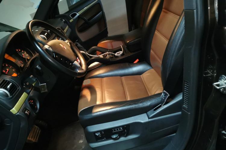 Used Porsche Cayenne 2007 Cayenne 3.6L Left Front Seat