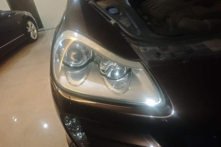 Used Porsche Cayenne 2007 Cayenne 3.6L Right Front Headlight