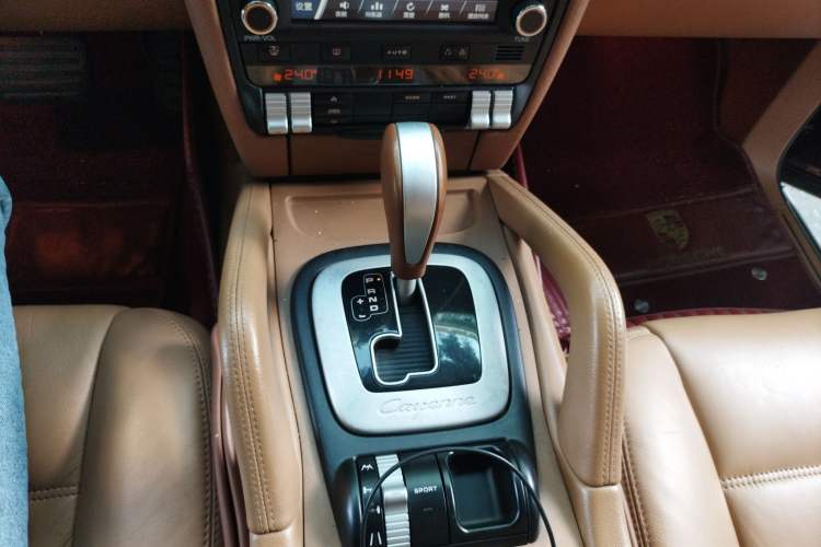 Used Porsche Cayenne 2007 Cayenne 3.6L Gear Lever