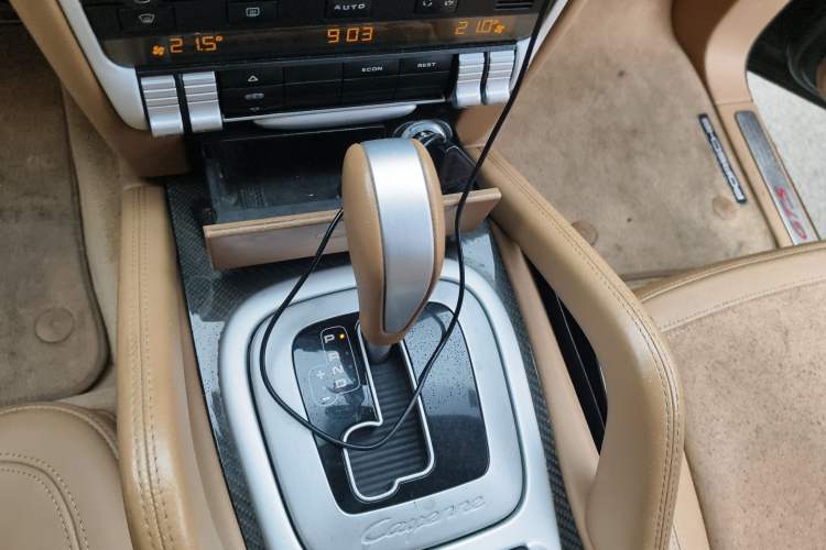 Used Porsche Cayenne 2008 Cayenne GTS 4.8L Gear Lever