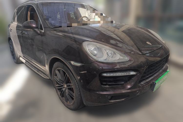 Used Porsche Cayenne  Front Right 45 Deg