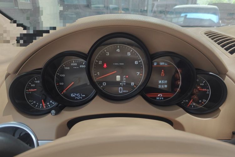 Used Porsche Cayenne  Instrument Cluster