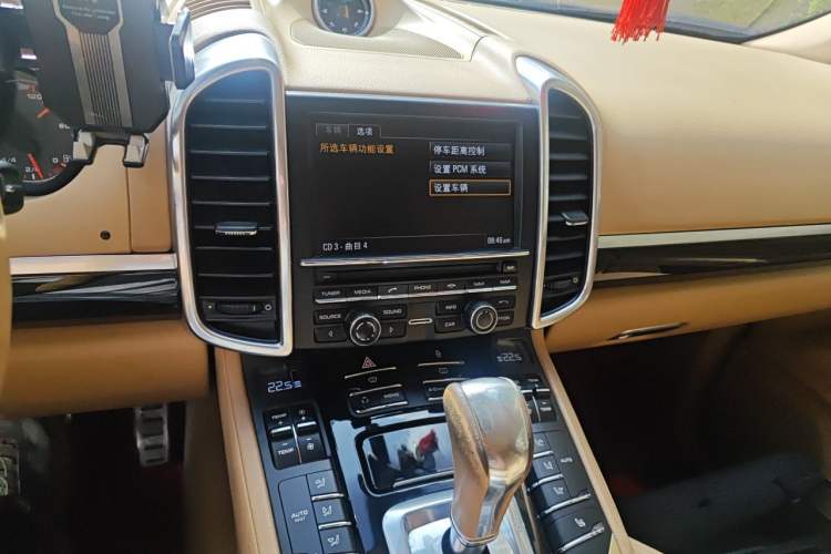 Used Porsche Cayenne 2011 Cayenne S 4.8L Audio And AC Panel