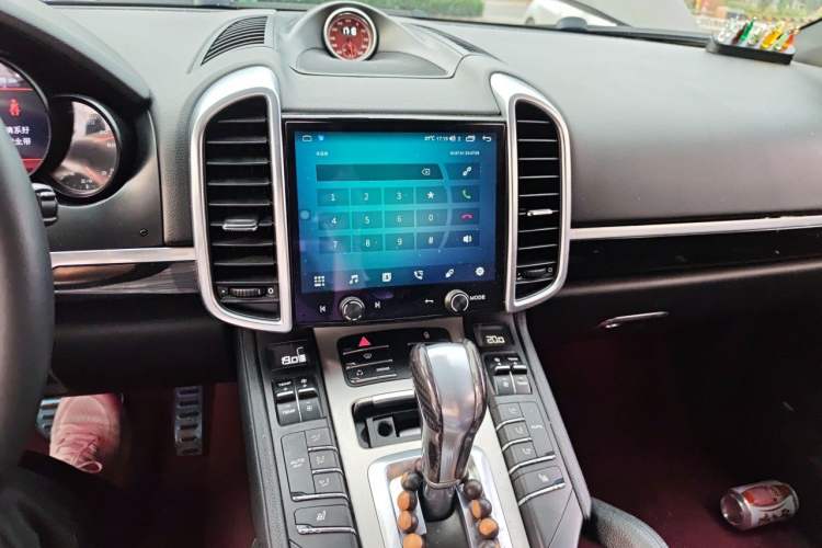 Used Porsche Cayenne 2011 Cayenne 3.0T Audio And AC Panel