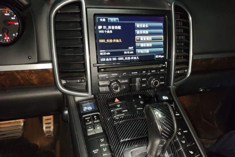Used Porsche Cayenne 2011 Cayenne 3.0T Audio And AC Panel