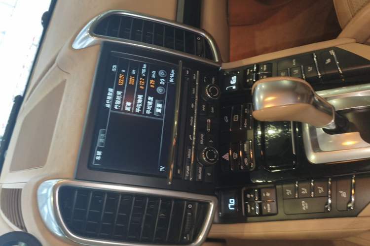 Used Porsche Cayenne 2011 Cayenne 3.0T Audio And AC Panel