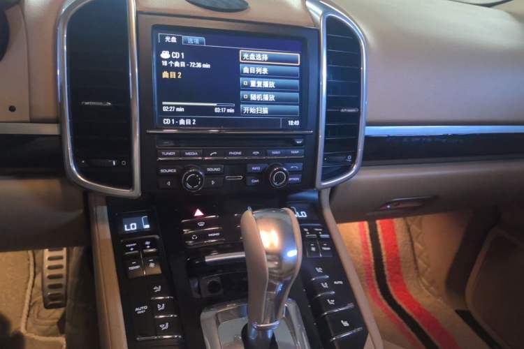 Used Porsche Cayenne 2011 Cayenne 3.0T Audio And AC Panel