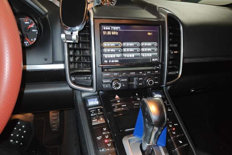 Used Porsche Cayenne  Audio And AC Panel