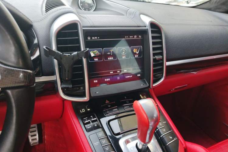 Used Porsche Cayenne 2011 Cayenne 3.0T Audio And AC Panel