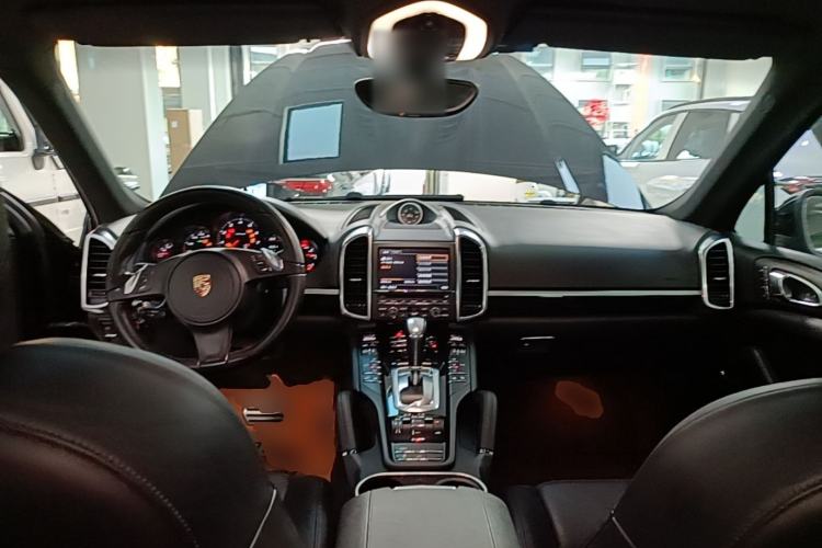 Used Porsche Cayenne 2011 Cayenne 3.0T Center Console