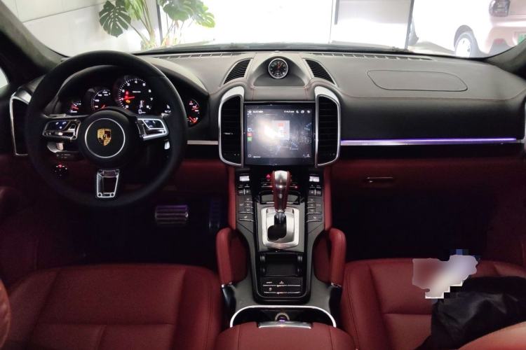 Used Porsche Cayenne 2011 Cayenne 3.0T Center Console