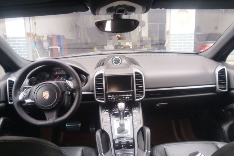 Used Porsche Cayenne 2011 Cayenne 3.0T Center Console