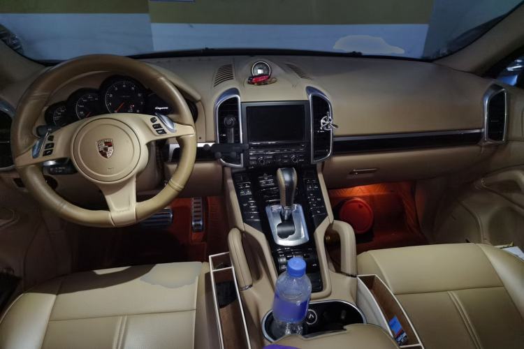 Used Porsche Cayenne 2011 Cayenne 3.0T Center Console