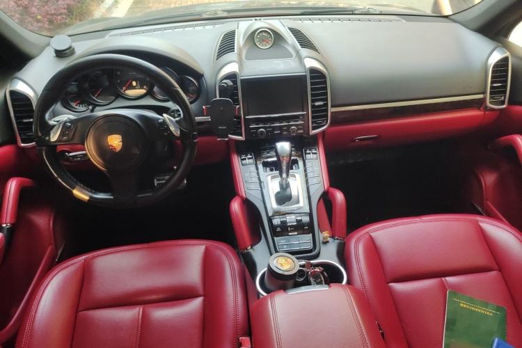 Used Porsche Cayenne 2011 Cayenne 3.0T Center Console