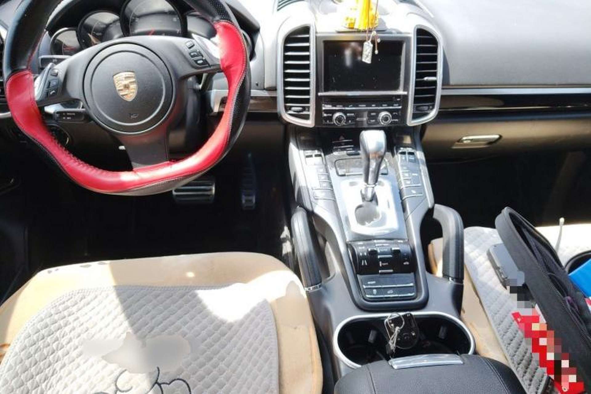 Used Porsche Cayenne 2011 Cayenne 3.0T Center Console