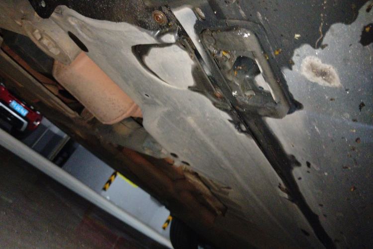 Used Porsche Cayenne 2011 Cayenne S 4.8L Chassis Front Left