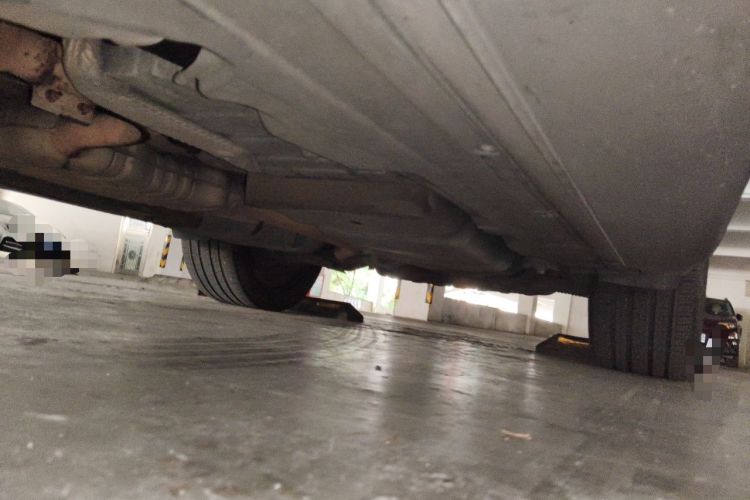 Used Porsche Cayenne 2011 Cayenne S Hybrid 3.0T Chassis Front Left