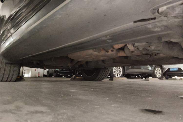Used Porsche Cayenne 2011 Cayenne S Hybrid 3.0T Chassis Front Right