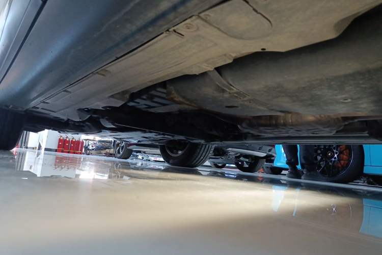 Used Porsche Cayenne 2011 Cayenne 3.0T Chassis Rear Left