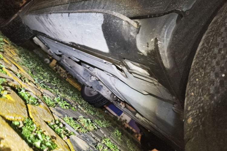 Used Porsche Cayenne 2011 Cayenne 3.0T Chassis Rear Left