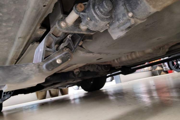 Used Porsche Cayenne 2011 Cayenne 3.0T Chassis Rear Left