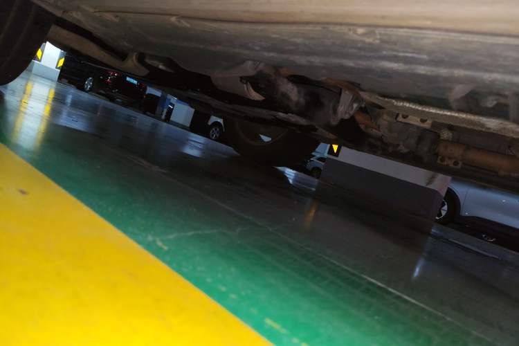 Used Porsche Cayenne 2011 Cayenne 3.0T Chassis Rear Left