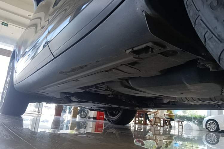 Used Porsche Cayenne 2011 Cayenne 3.0T Chassis Rear Left