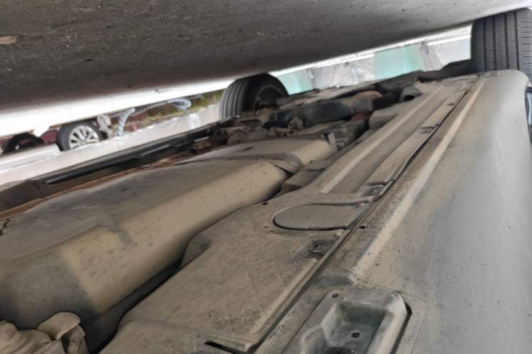 Used Porsche Cayenne 2011 Cayenne S 4.8L Chassis Rear Left