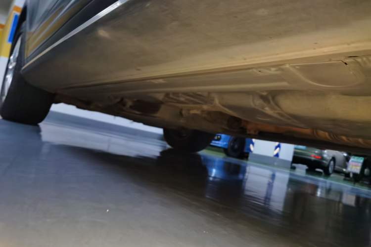 Used Porsche Cayenne 2011 Cayenne 3.0T Chassis Rear Left