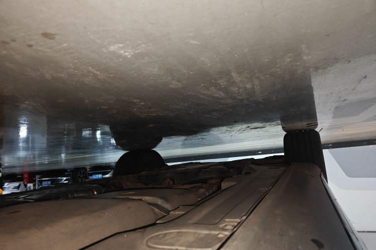 Used Porsche Cayenne 2011 Cayenne S Hybrid 3.0T Chassis Rear Left