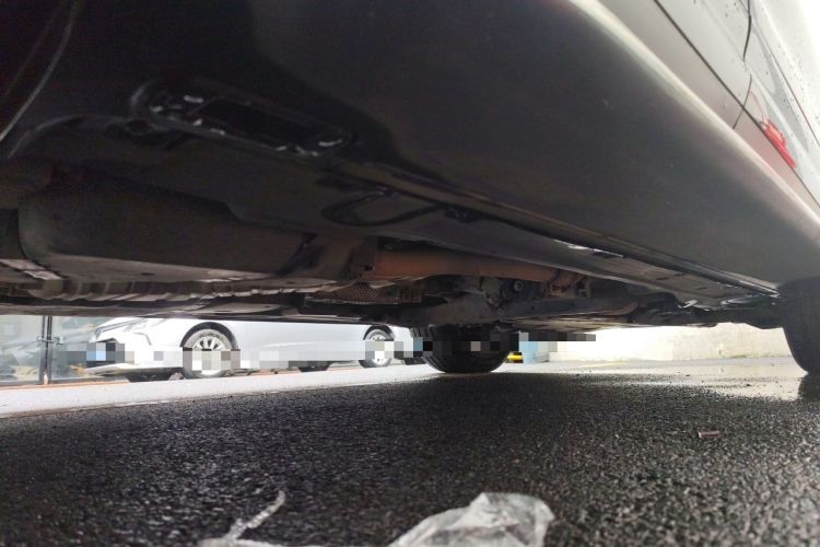 Used Porsche Cayenne 2011 Cayenne 3.0T Chassis Rear Right